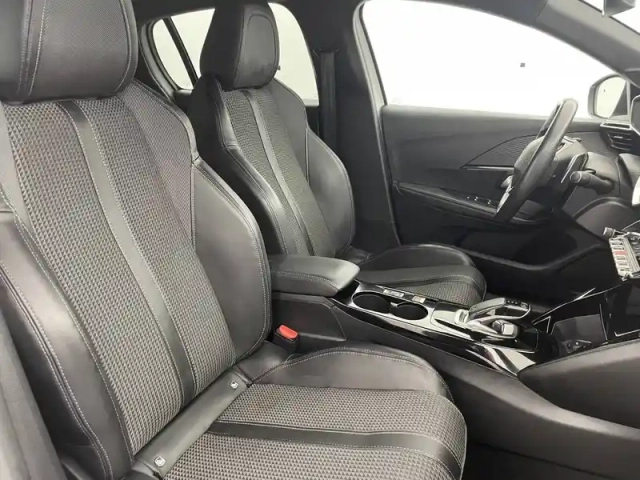 Peugeot 208 puretech 100 s&amp;s eat8 — photo 59