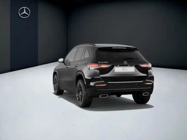 Mercedes Gla 200 amg line — photo 22