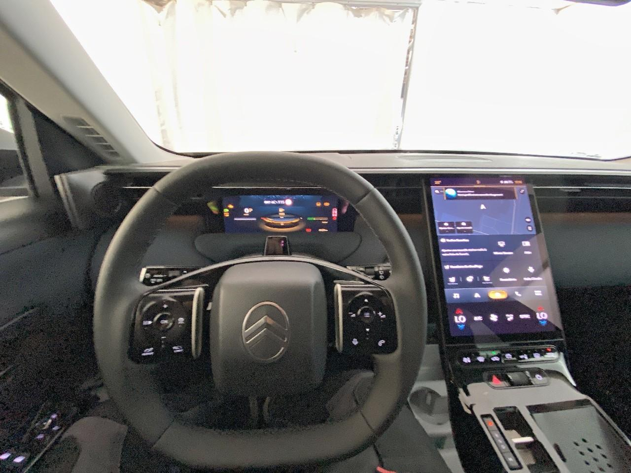 Citroën C5 Aircross hybride 145 ch e-dcs6 max — photo 12