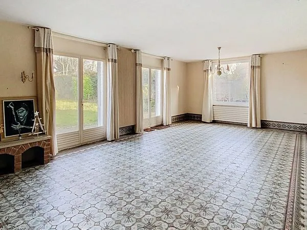 Maison 6 pièces 146 m²