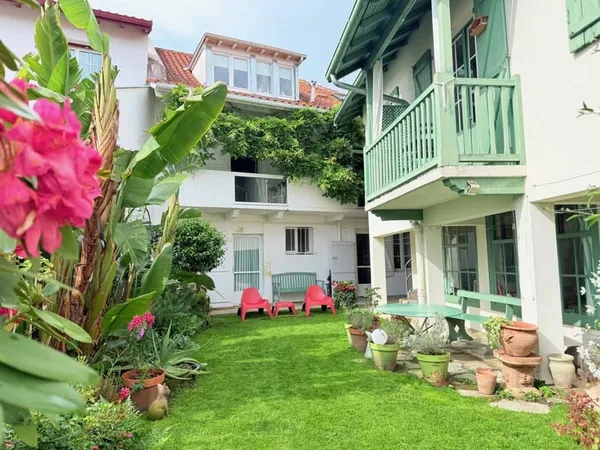 Maison 8 pièces 188 m²