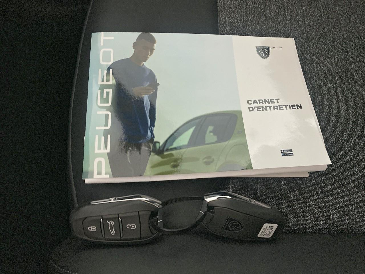 Peugeot 5008 hybrid 145 ch e-dcs6 allure — photo 18
