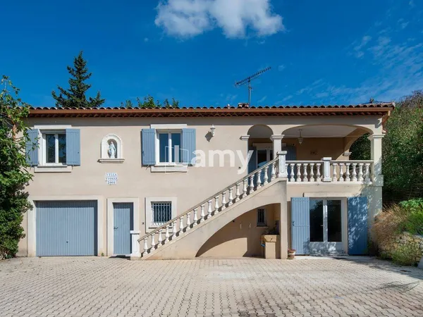 Maison 5 pièces 153 m²