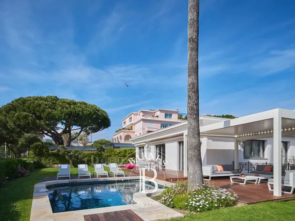 CANNES CROISETTE - PISCINE - 5 CHAMBRES