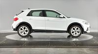Audi A1 Allstreet 30 TFSI 110ch Design Luxe — photo 4