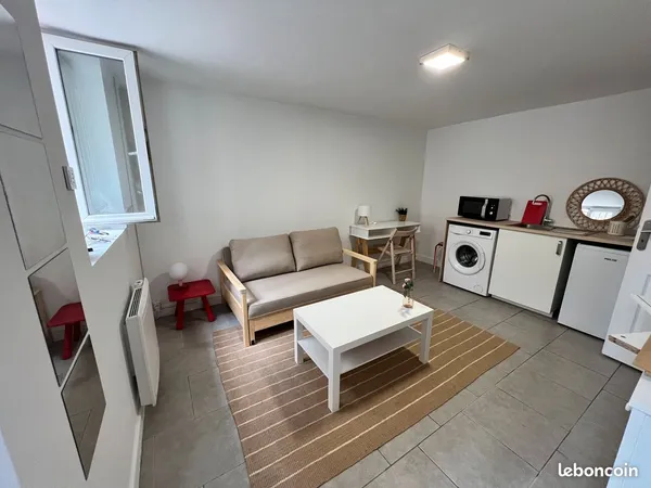 T1 meublé 21 m² JARDIN PUBLIC - FONDAUDEGE