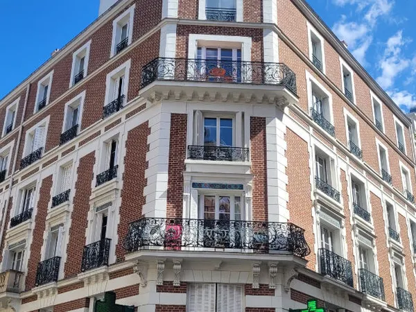 Appartement Courbevoie 4 pièces 72.53 m2