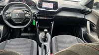 Peugeot 2008 1.2 PureTech 100ch S&S Active Pack — photo 11