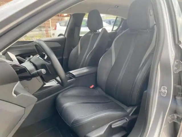 Peugeot 308 iii puretech 130 s&amp;s eat8 allure pack — photo 16