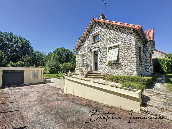 Maison Buthiers 6 pièce(s) 133 m2