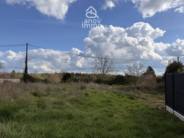 Terrain 662 m²