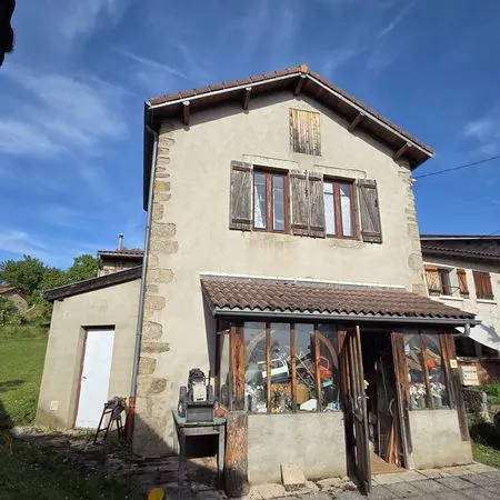 Vente d'un lot maison + grange + jardin à rénover, au lieu-dit "chez Gironde", commune de Châteldon