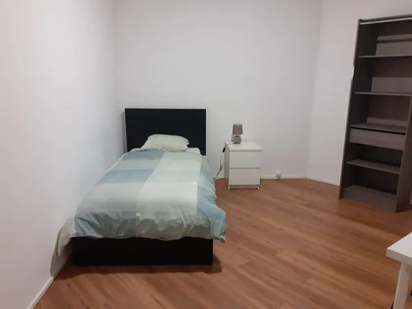 Propose en colocation chambre meublée 15m² Longwy