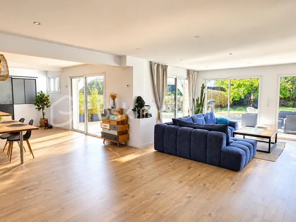 Maison 7 pièces 195 m²