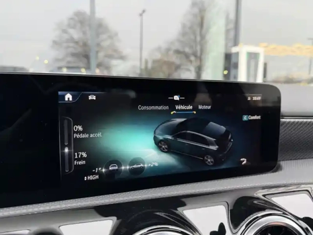 Mercedes Classe A a 200 compacte — photo 20