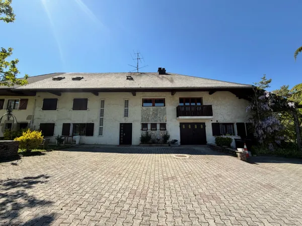 Massingy - Maison - T12 de 349 m²