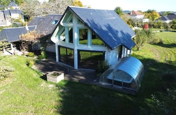 Maison 5 pièces 195 m²