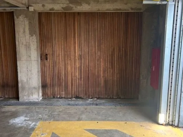 Parking/box SAINT MAX