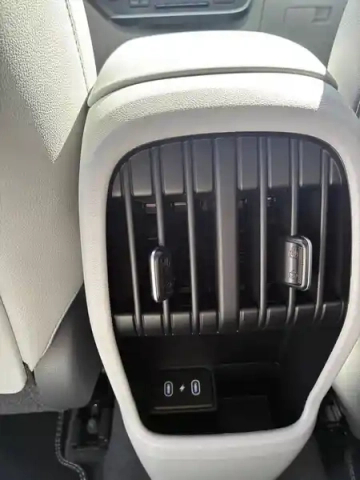 Hyundai Kona hybrid 138 — photo 17
