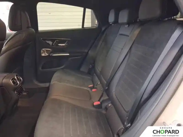 Mercedes Glc coupe 300 d e hybrid eq 4matic — photo 19