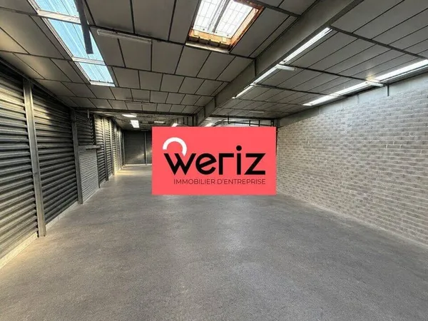Local d'activité 880 m²