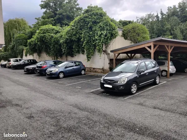 Parking 10 m² Rouen