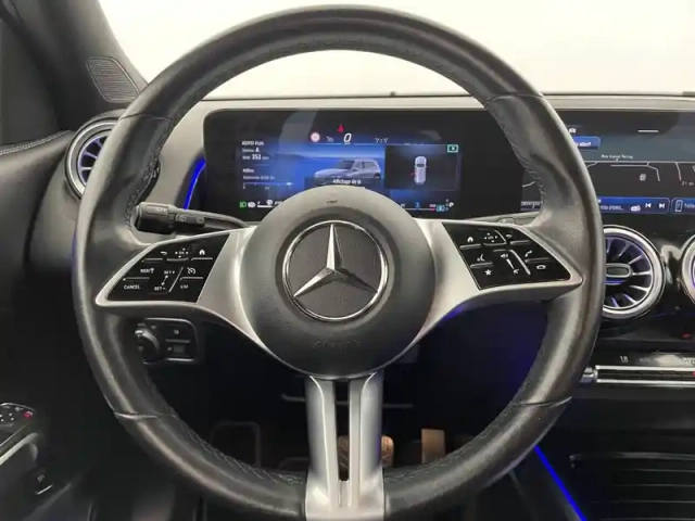 Mercedes Glb 200 d 8g-dct — photo 61