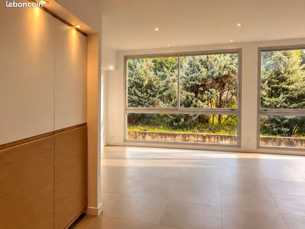Bureaux dans cabinet pluridiciplinaire - Aix Ouest