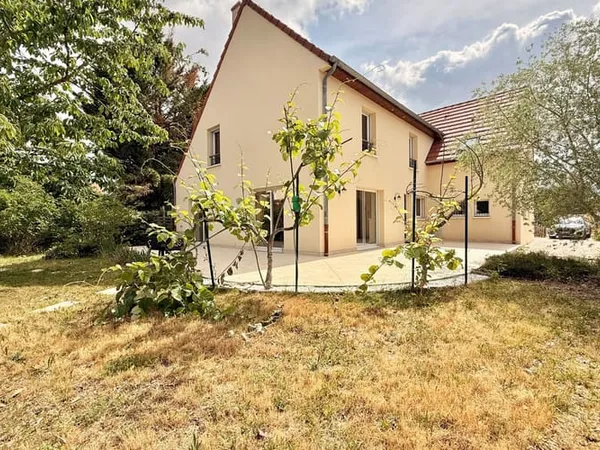 Maison 7 pièces 195 m²