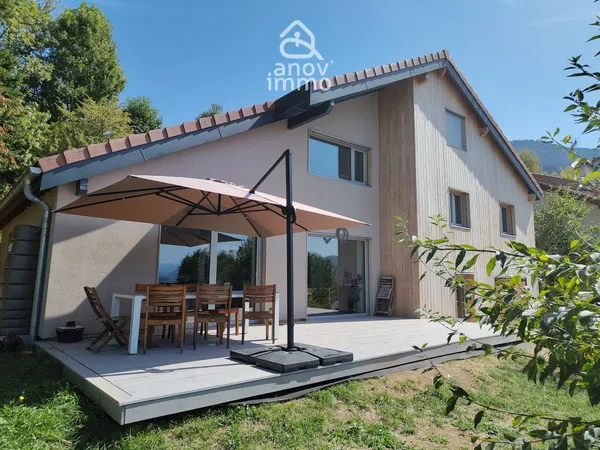 Location Maison familiale de 125 m2 avec grand jardin de 1 0