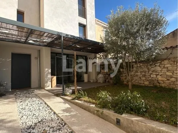 Maison 3 pièces 114 m²