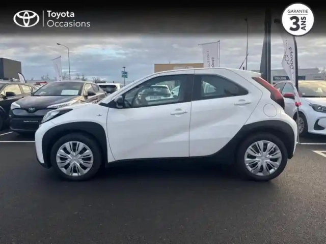 Toyota Aygo X 1.0 vvt-i 72ch dynamic my23 — photo 3