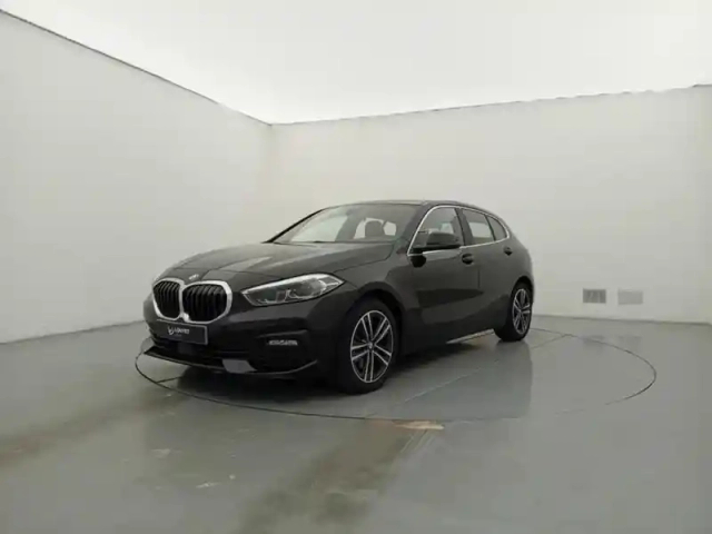 Bmw Serie 1 série 1 118ia 136ch business design dkg7 — photo 15