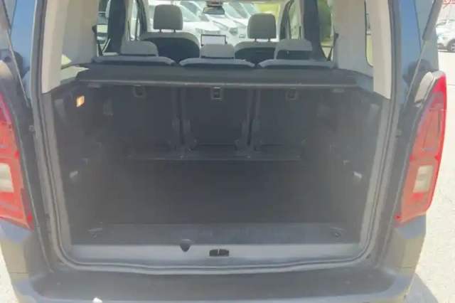 Citroën Berlingo taille m bluehdi 130 s&amp;s eat8 — photo 9
