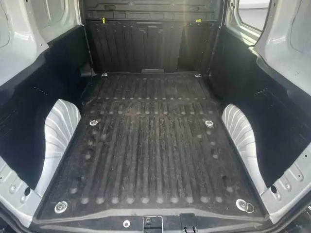 Citroën Berlingo van m 650kg bluehdi 130 s&amp;s driver eat8 — photo 20