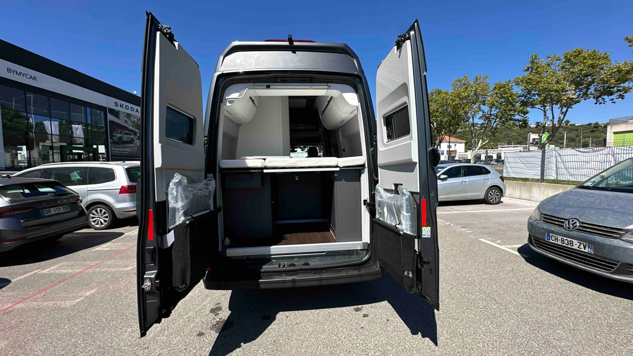 Volkswagen Utilitaires Grand California 600 3.5t 2.0 TDI 163 EU6 BVA8 — photo 15