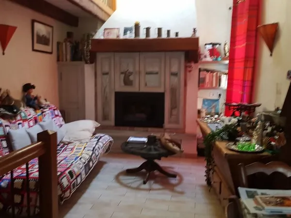 À VENDRE - MAISON DE VILLAGE DE 35 m² - VENDUE MEUBLÉE