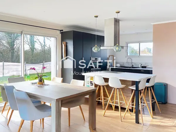 Maison plain pied sous décennale, 3 pièces 79 m2. RT 2012