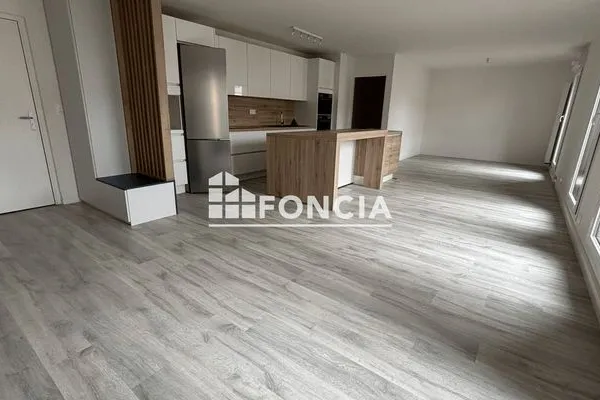 Appartement 3 pièces 92 m²