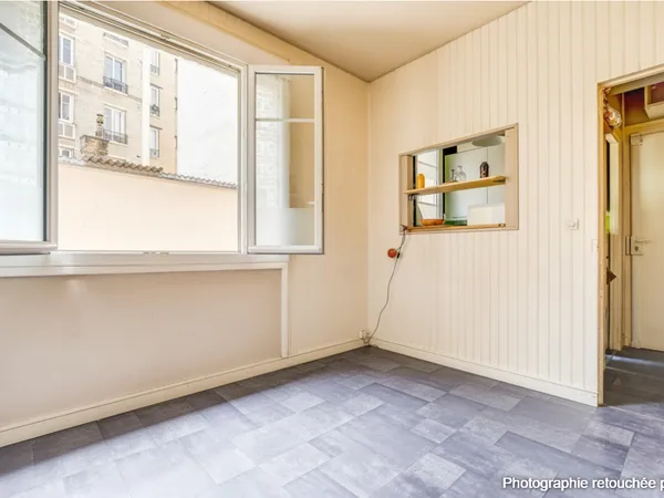 Local commercial 1 pièce 21 m²