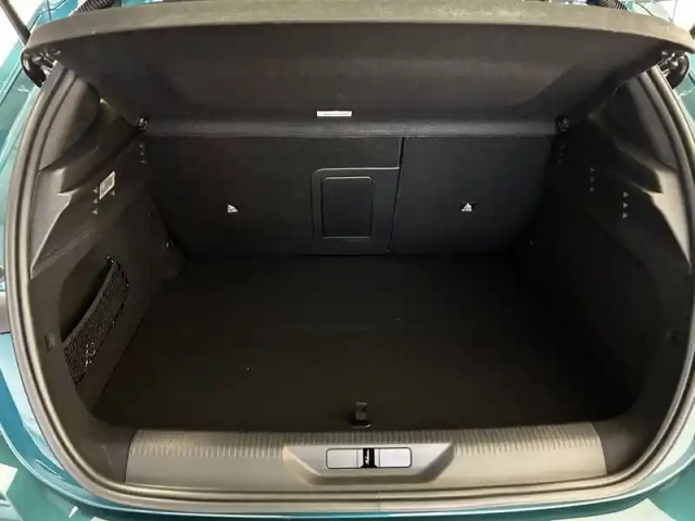 Peugeot 308 electrique 55 kwh 156ch — photo 9