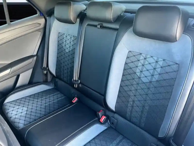 Volkswagen T-Roc 1.5 tsi evo 150 start/stop dsg7 — photo 44