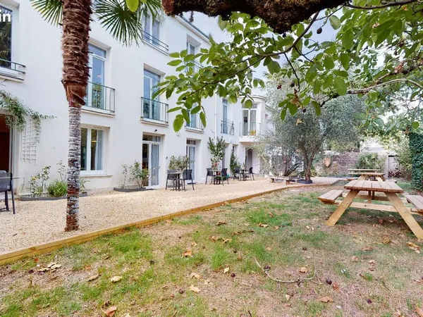 Maison 1 pièce 500 m²