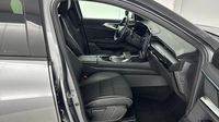 Renault Austral 1.2 E-Tech full hybrid 200ch Iconic — photo 15