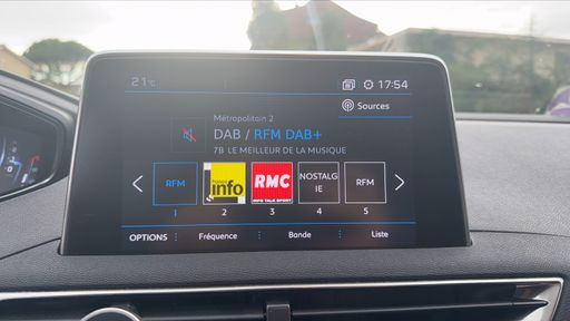 Peugeot 3008 1.2 PureTech 130 - Active – 2020 – 57608 km – Essence – Boîte Manuelle — photo 17