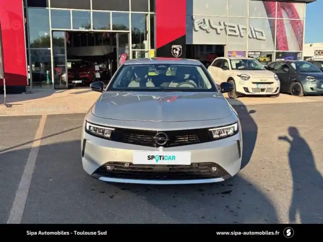 Opel Astra 1.2 turbo 110 ch bvm6 — photo 125