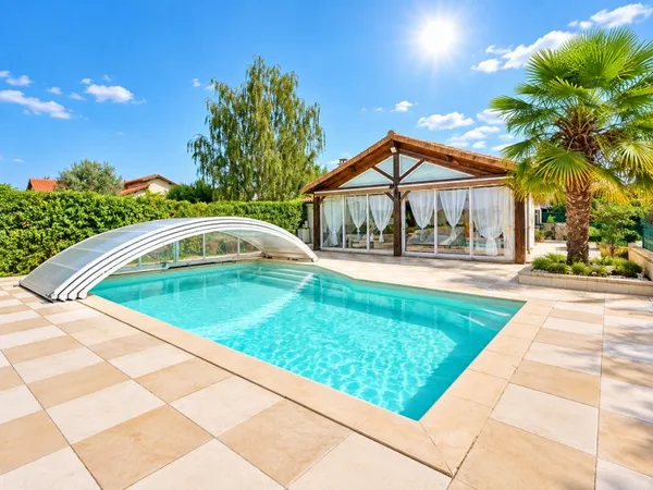 Maison 6 pièces 176 m²