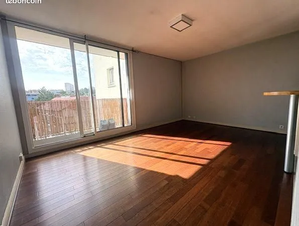 Appartement 1 pièce 33 m²