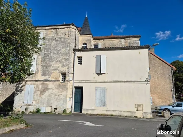 Immeuble 285 m²