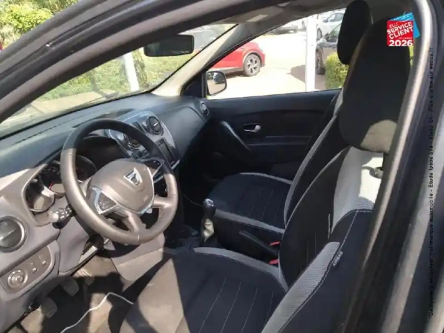 Dacia Sandero 0.9 tce 90ch stepway — photo 15